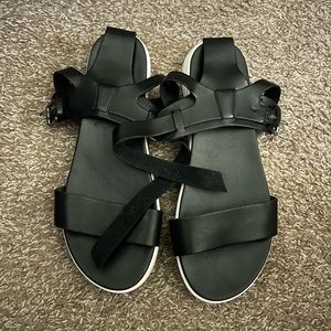 MIA Ellen Sandals
